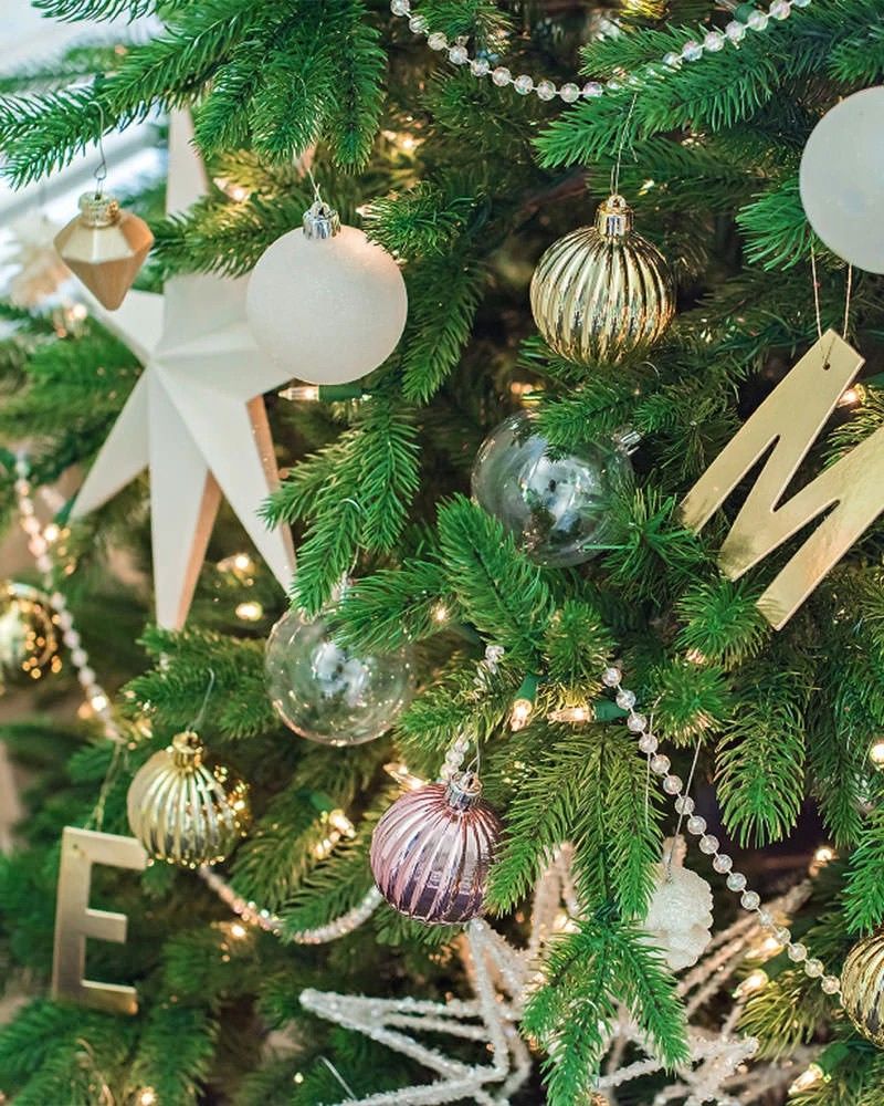 Árvore de Natal Retrátil Mágica com Controle Remoto e Luz Led com desconto pre venda de Natal + Brinde 132 enfeites Minha loja 
